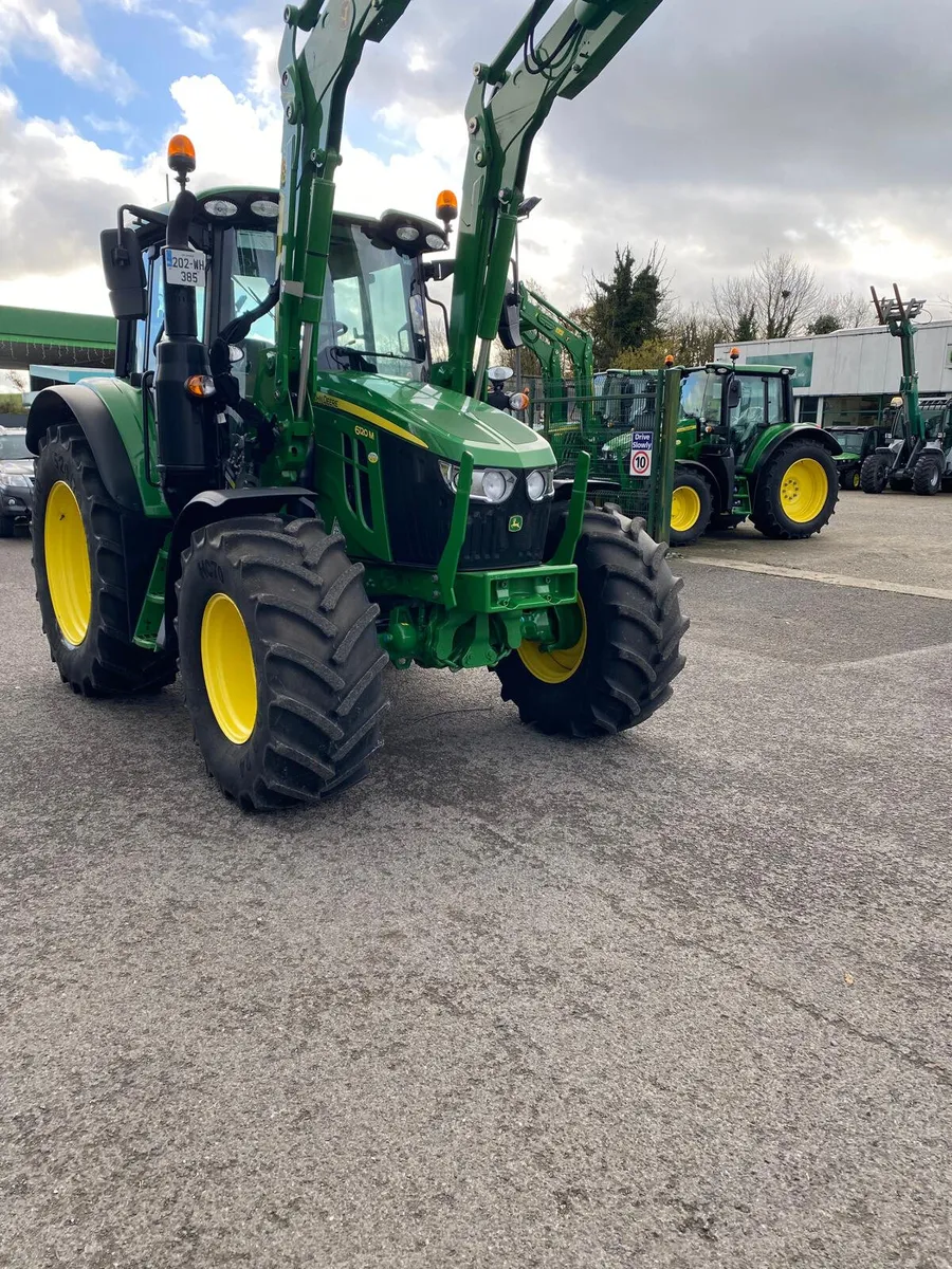 John Deere 6120M - Image 1
