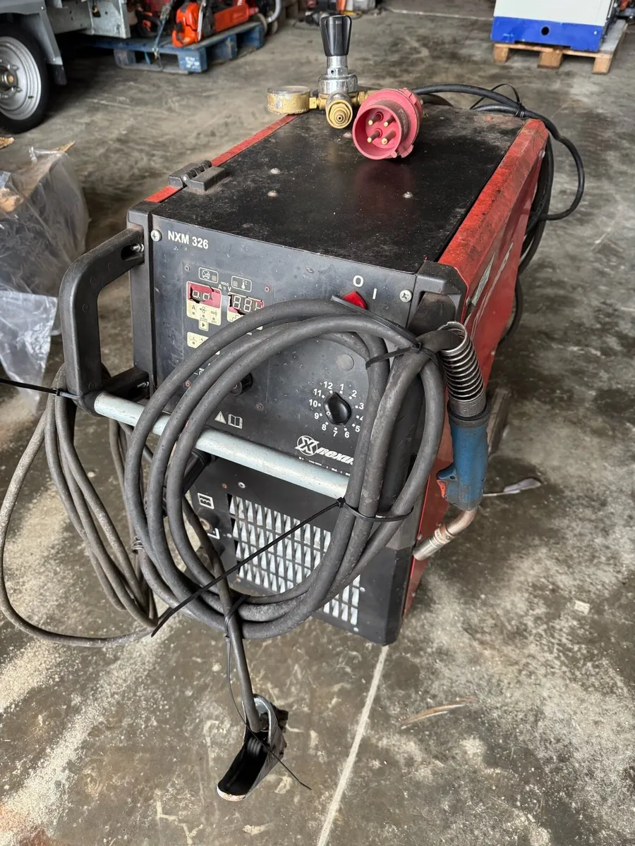 Welding machine 3 phase - Image 1