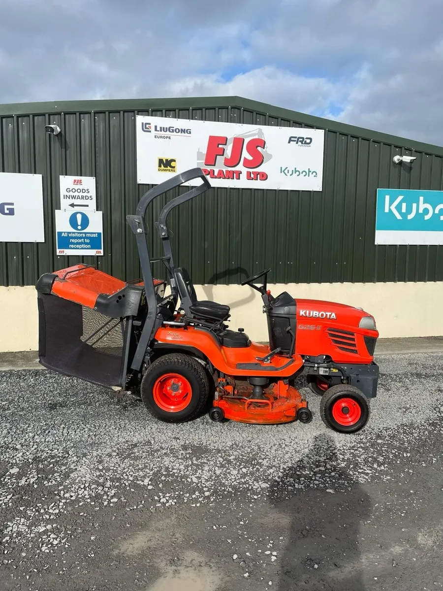 Kubota Ride on Mowers x3 - Image 1