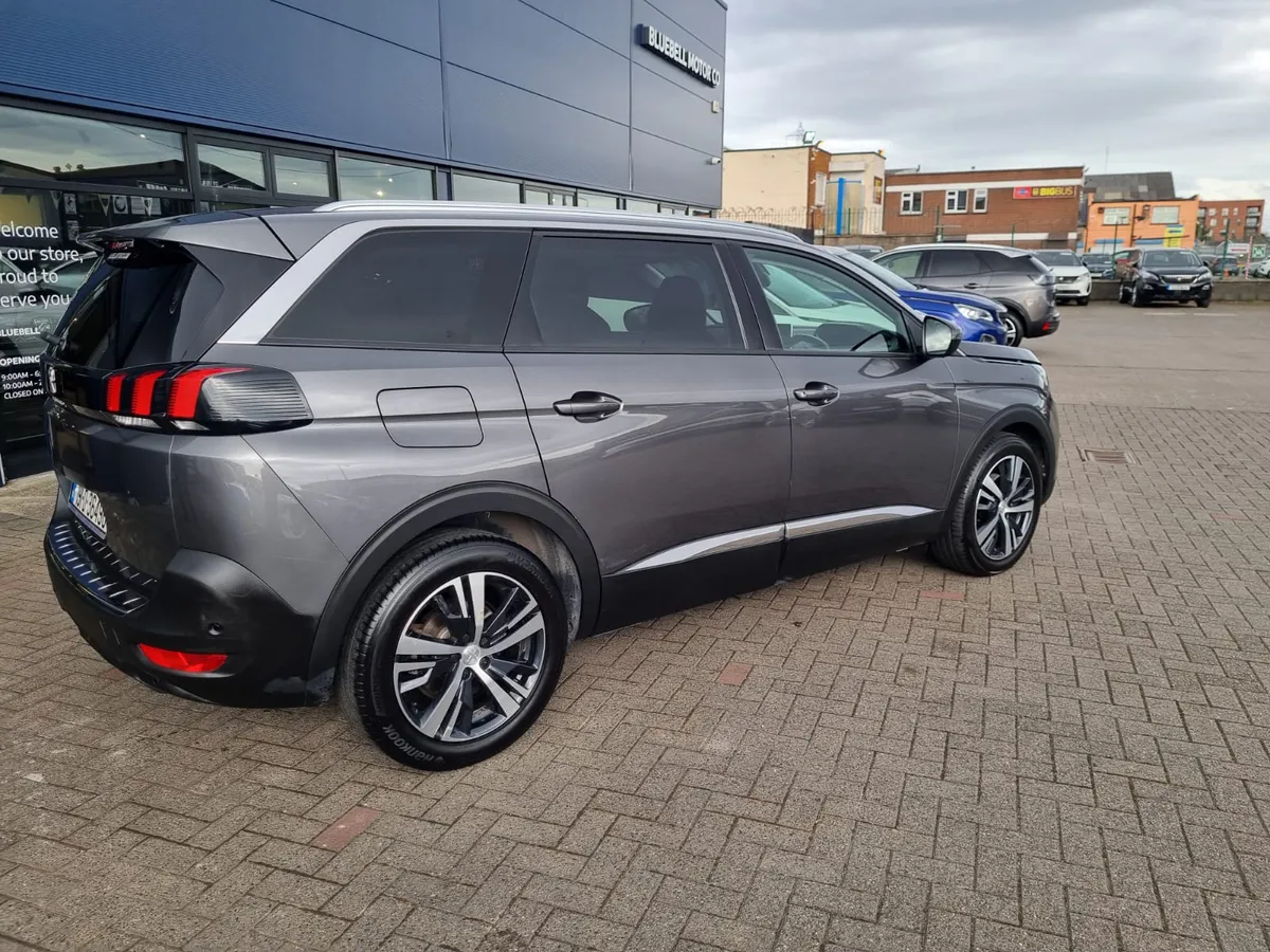 2019 Peugeot 5008 Allure 1.5 d low kms - Image 3