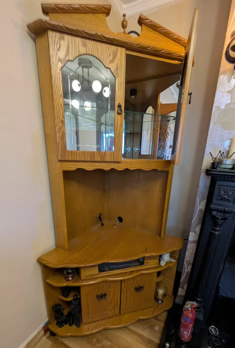 cabinets - Image 2