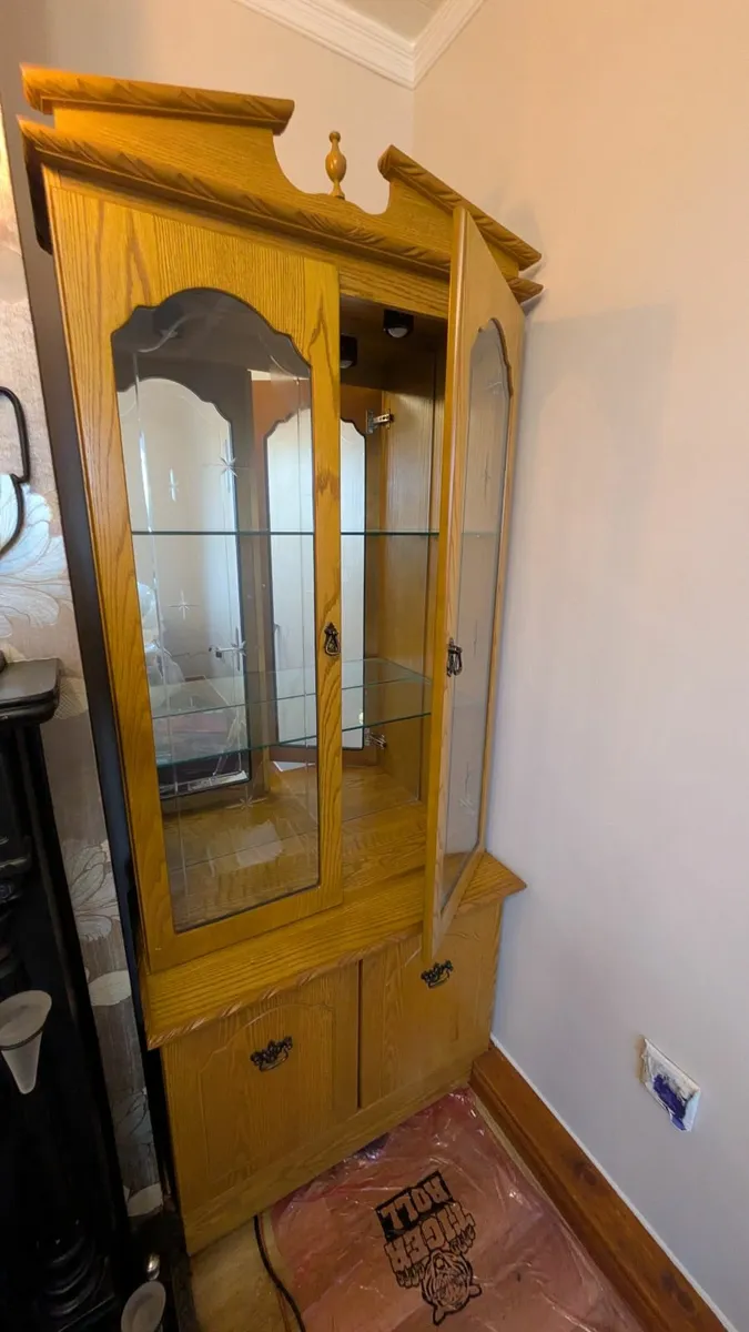 cabinets - Image 3