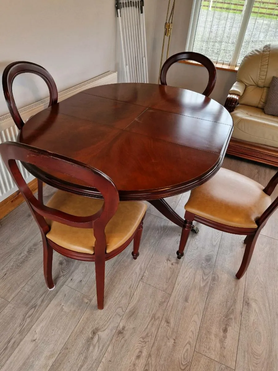 Dining table 4 chairs - Image 2