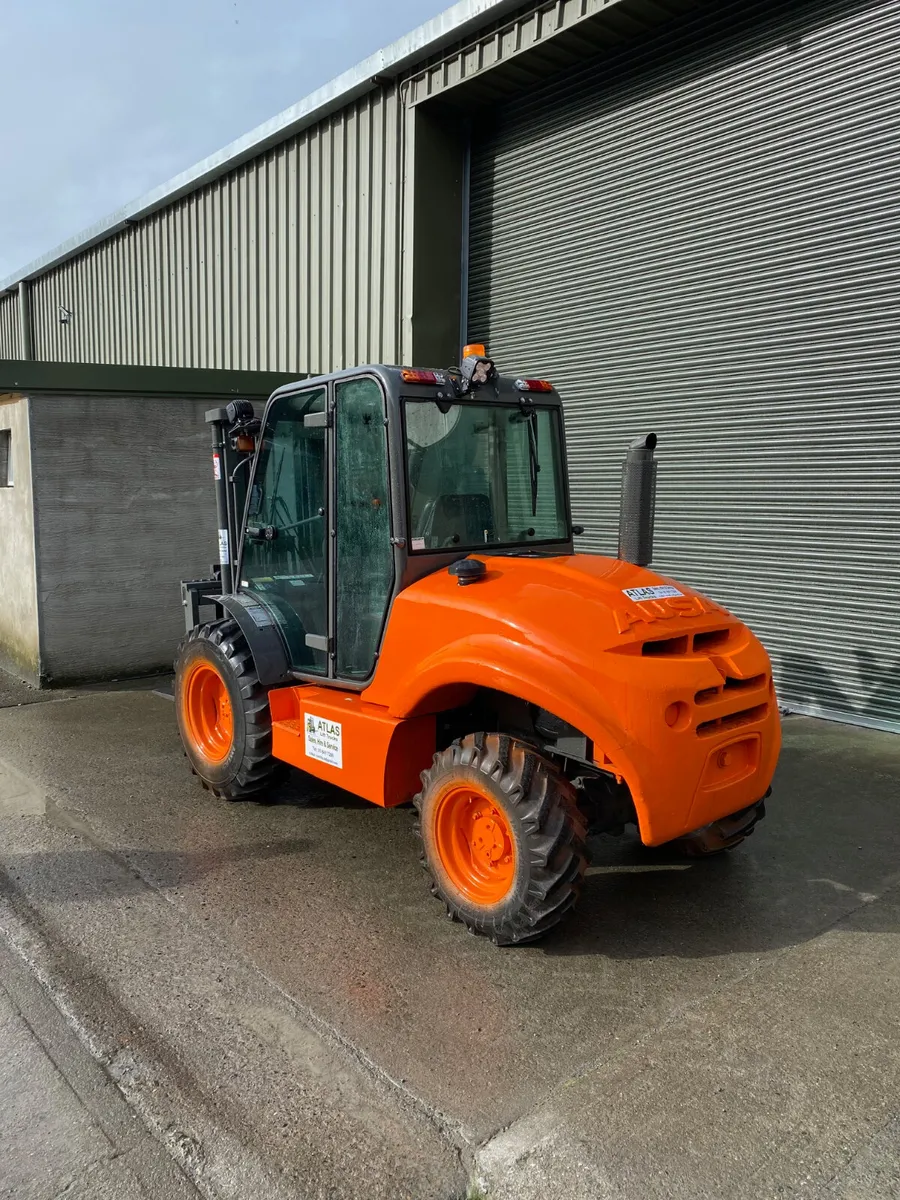 AUSA  30 DH x 4 Rough terrain forklift - Image 3