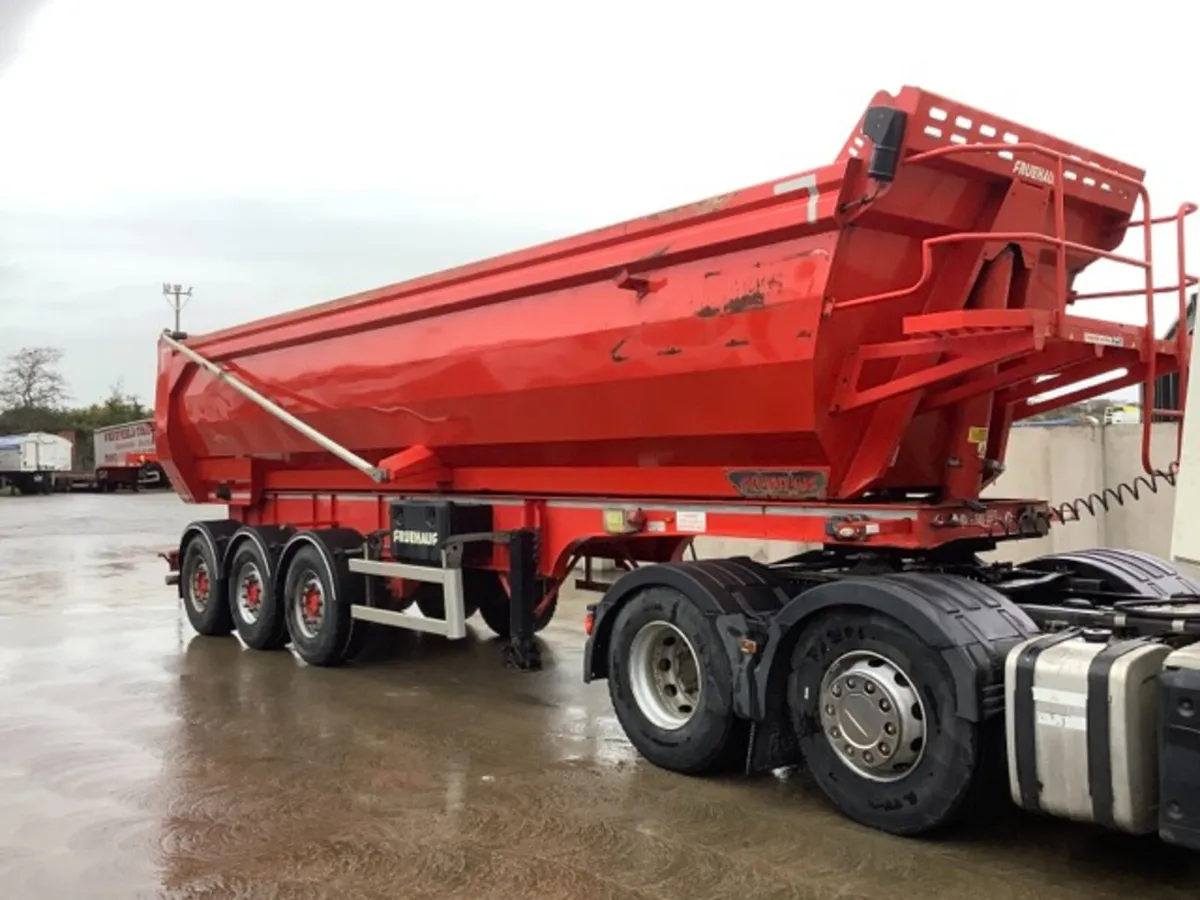 2022 Fruehauf Tri Axle Steel Aggregate Tipping - Image 1