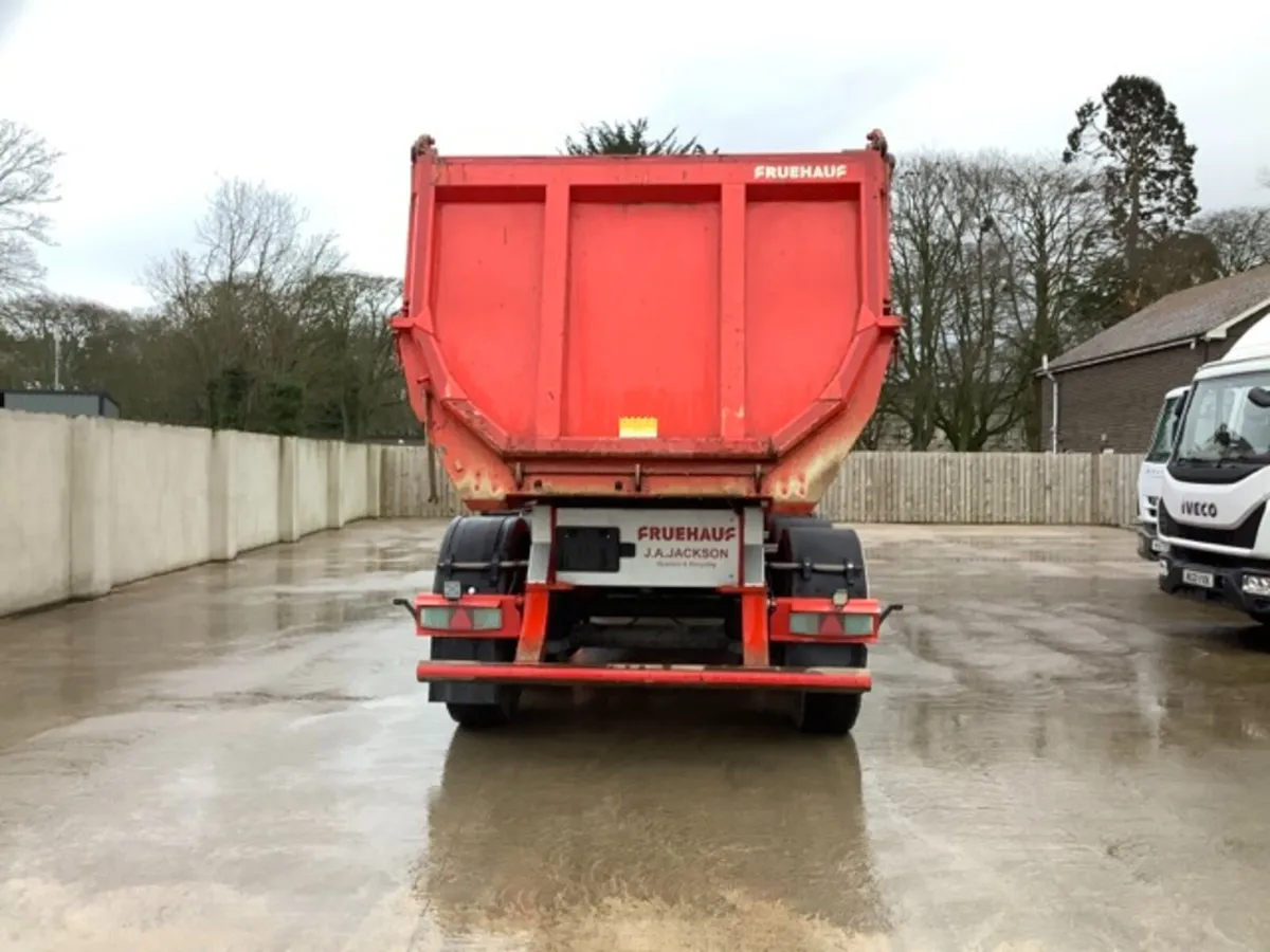 2022 Fruehauf Tri Axle Steel Aggregate Tipping - Image 4