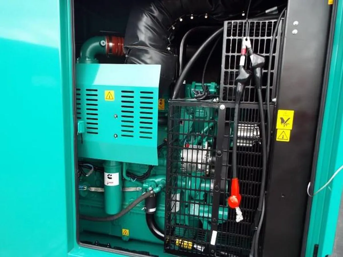 Cummins C400D5 Generator 400KVA - Image 3