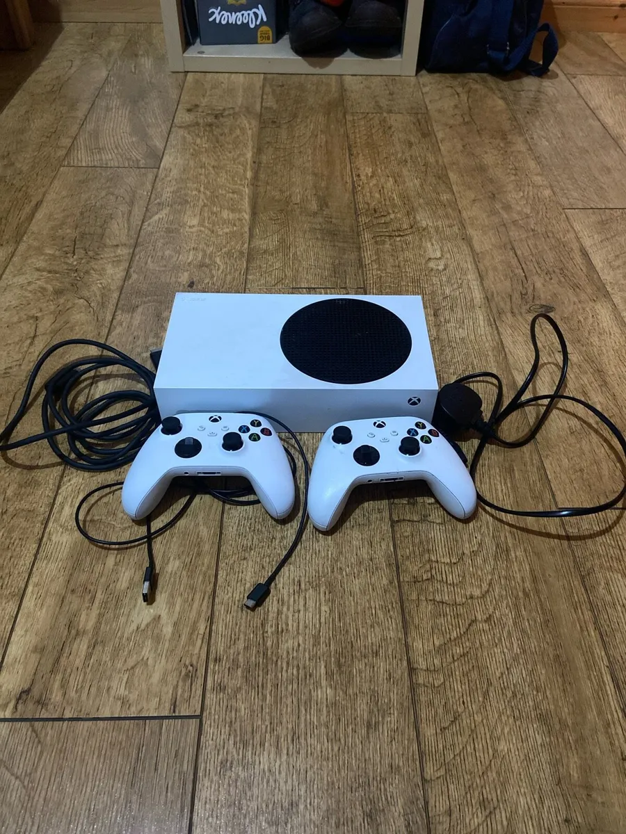 Xbox Series S - Image 2