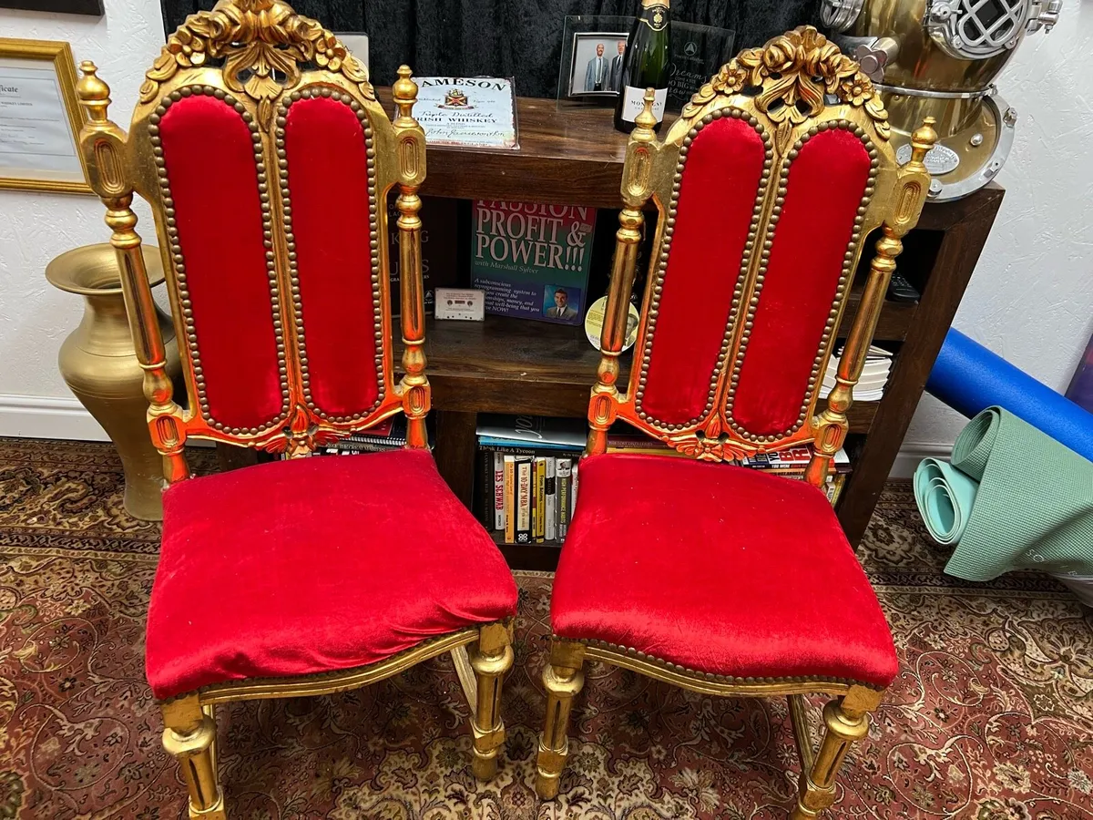 King chairs - Image 1