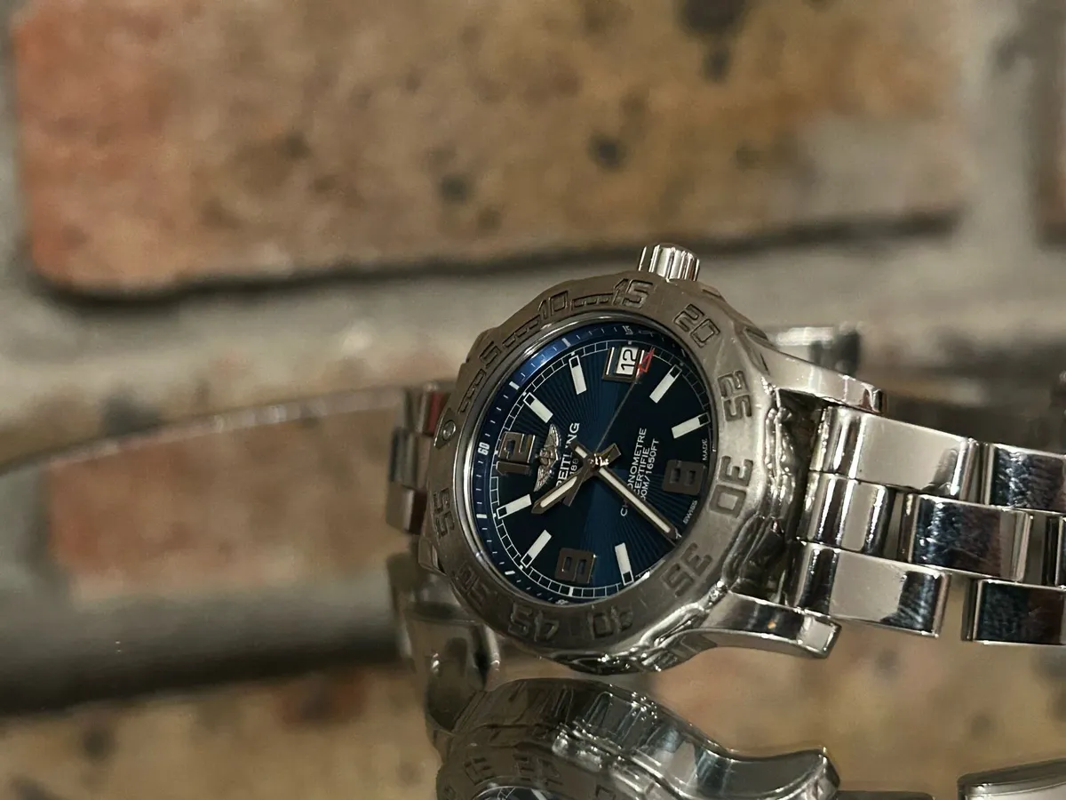 Breitling Colt 33 Chronometer - Ladies Wristwatch - Image 2