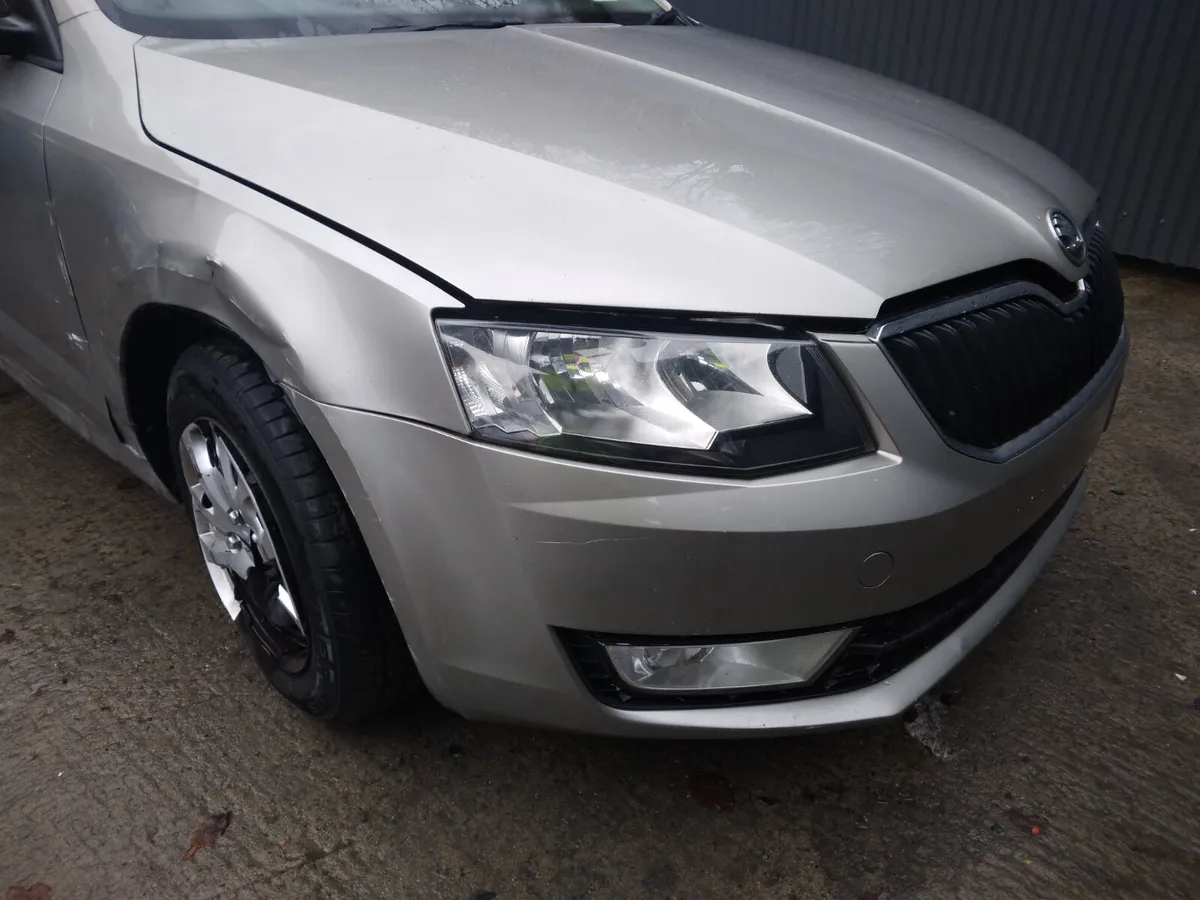 2014 Skoda Octavia 1.6 TDI Breaking/Dismantling - Image 3