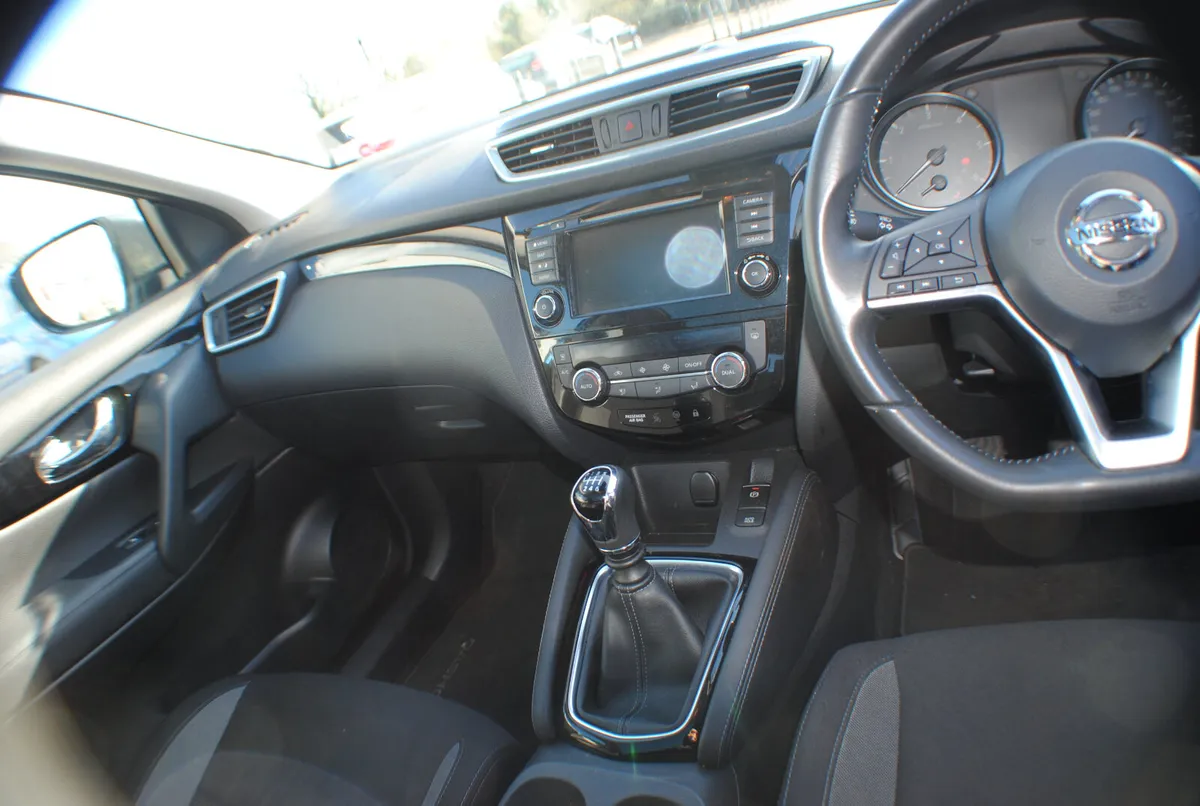 Nissan Qashqai 2020 1.5 DSL 5dr SUV BLUE - Image 3