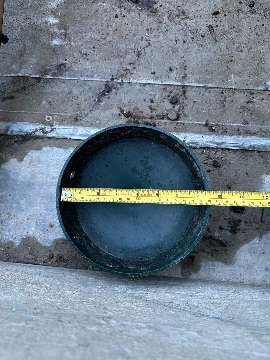Oil tank lid - Image 4