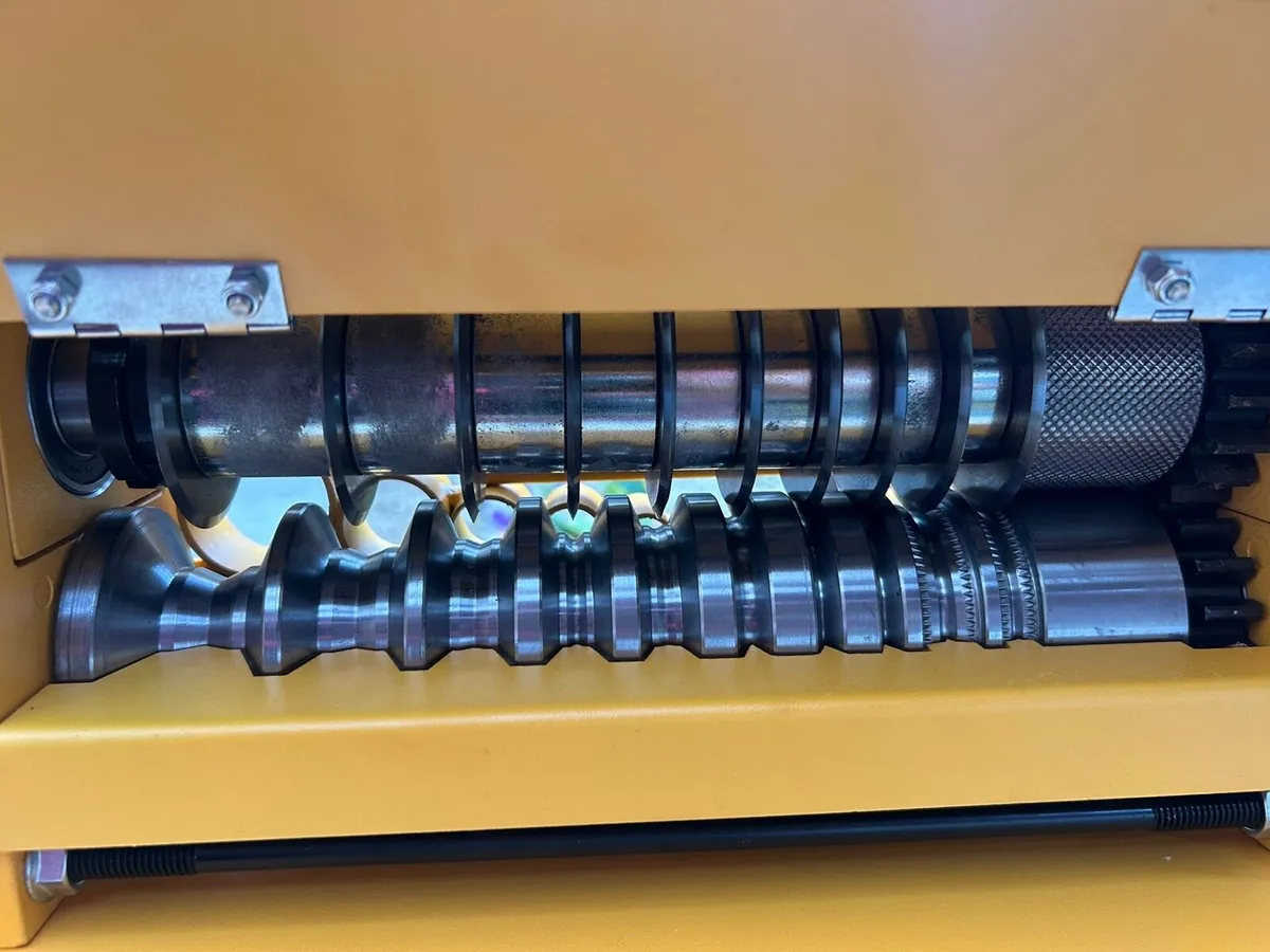 NEW Wire Stripping Machine 10 Blades - Image 3