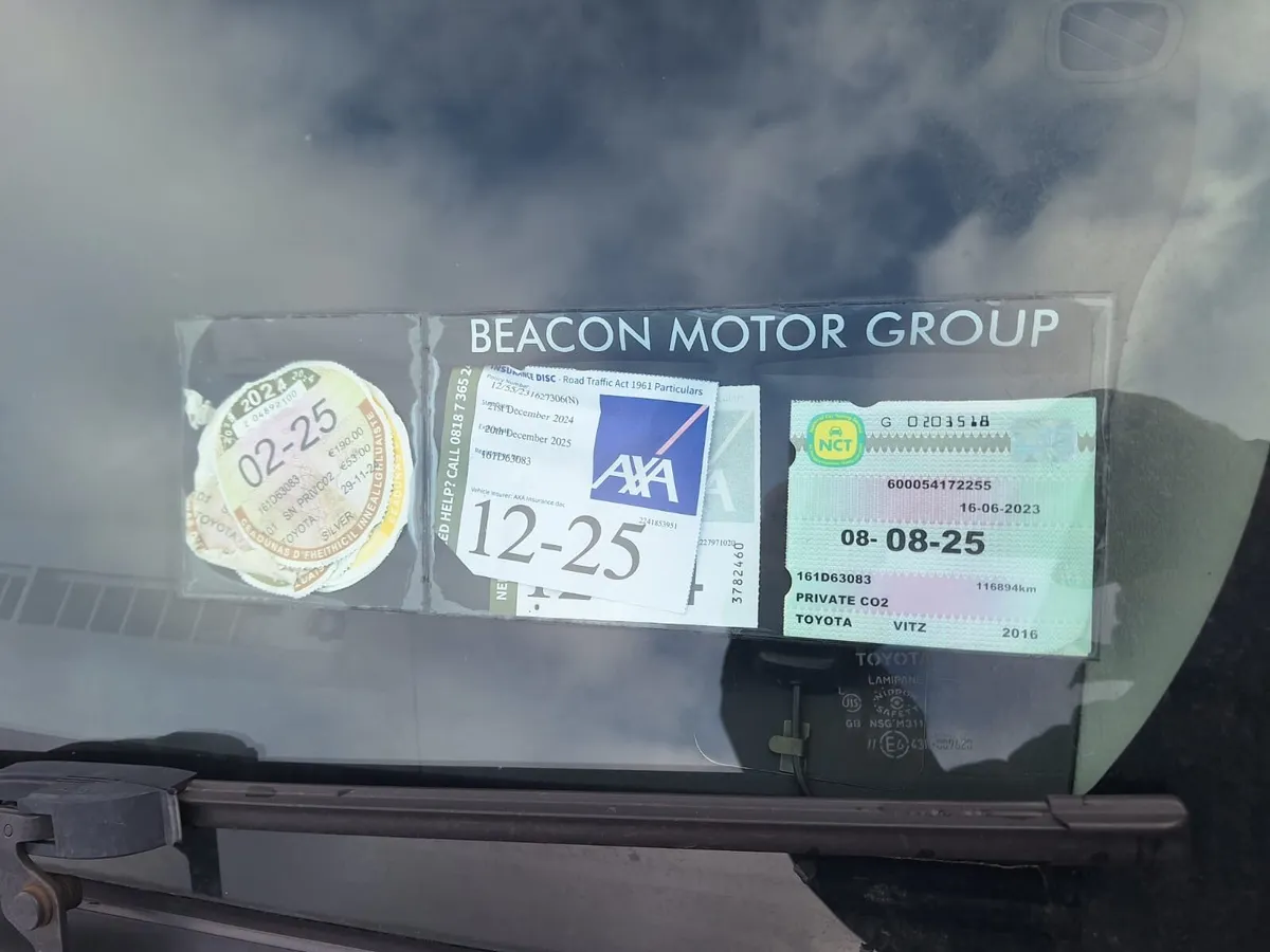 16 Vitz - Image 4