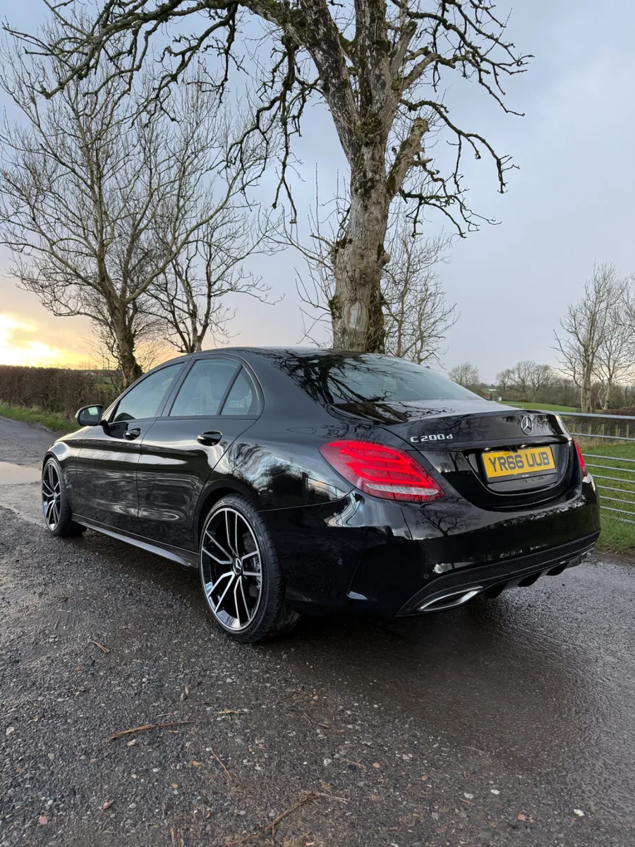 162  Mercedes-Benz C200 Cdi 1.6D Amg Line - Image 3