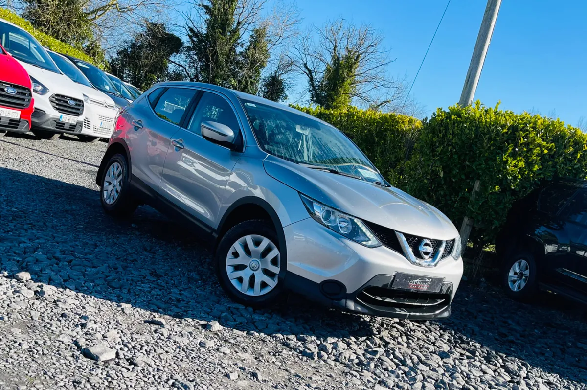Nissan Qashqai 2016 1.5 DSL XE E6 4DR - Image 1