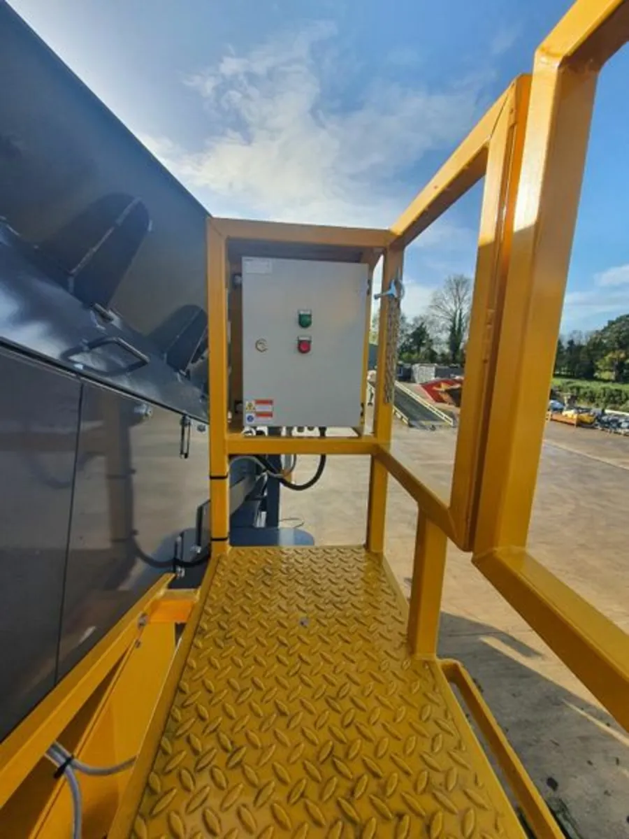 Brand New Tesab 623CT Secondary Crusher - Image 4