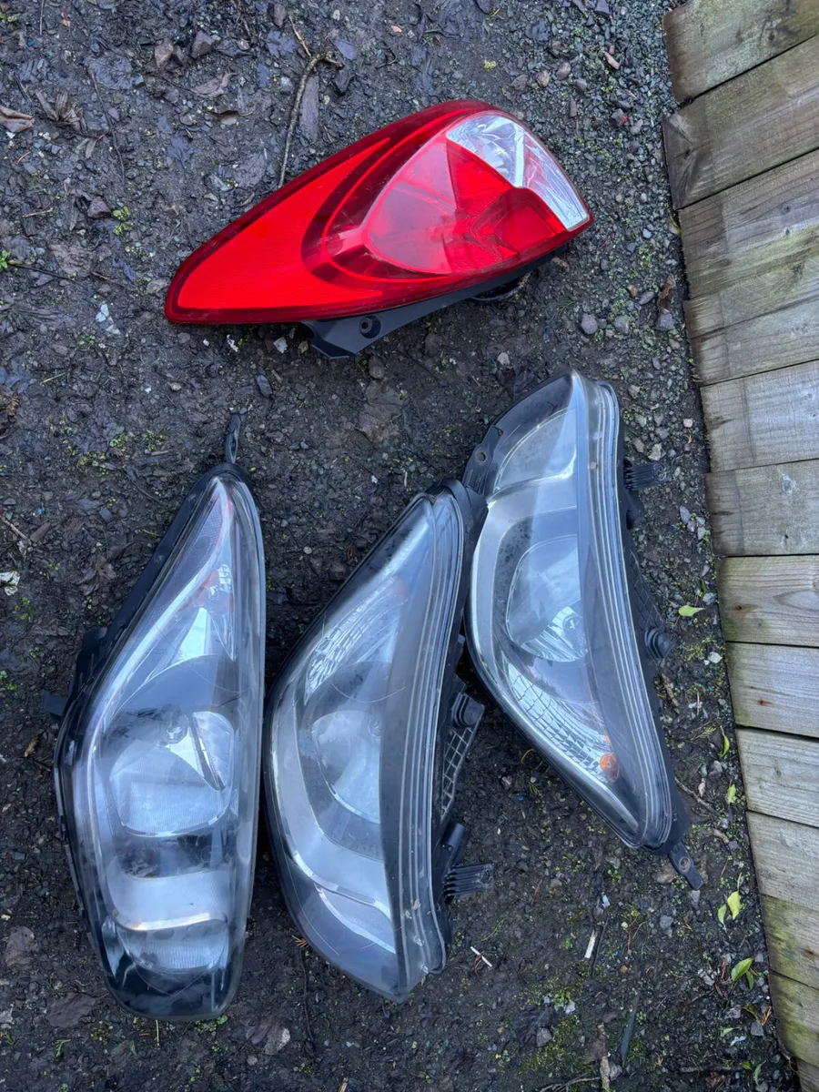 Hyundai I 20 1.2  24,000 miles BREAKING - Image 3