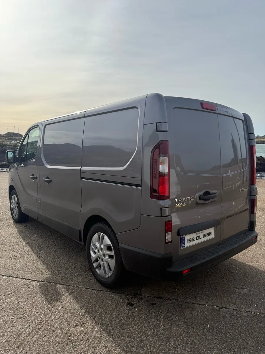 Renault Trafic Sport (No Vat) - Image 3