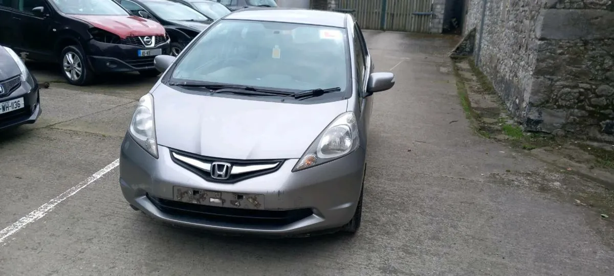 2011 HONDA JAZZ 1.3 i-VTEC 5 DOOR ♻️ FOR PARTS♻️ - Image 2