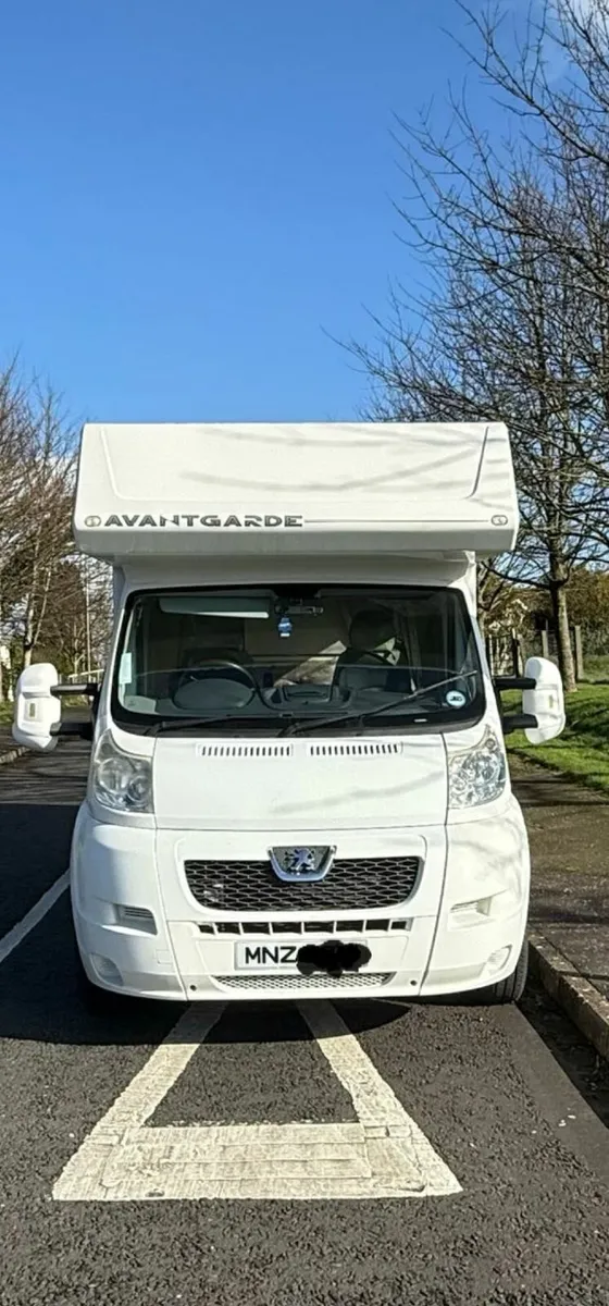 motorhome - Image 1