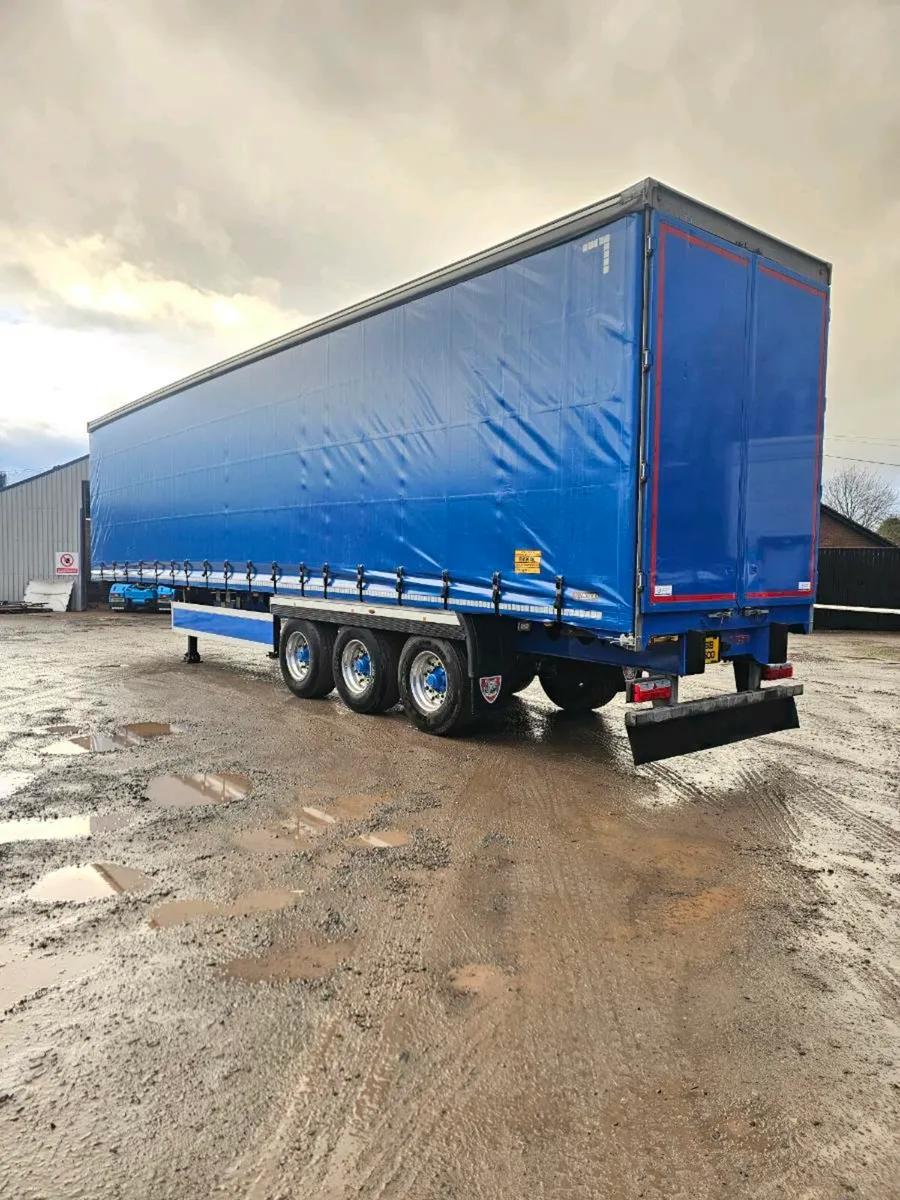 2019 TIGER CURTAINSIDER - Image 2