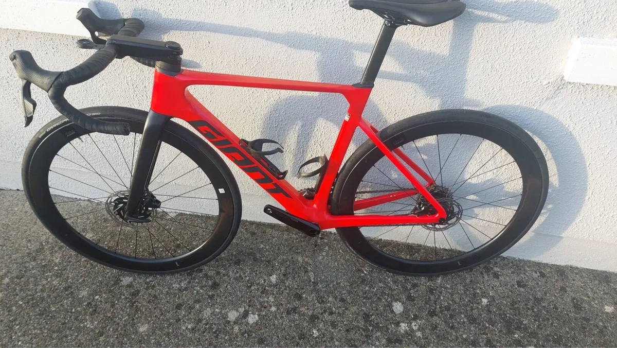 GIANT PROPEL SRAM Rival.  Road bike . Racing bike - Image 2