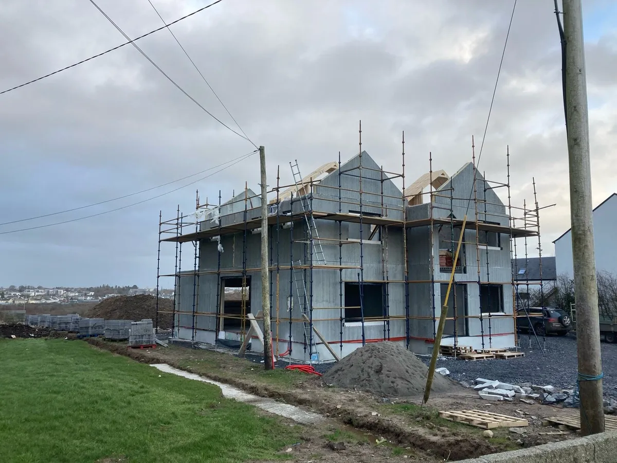 Scaffolding for hire - Image 1