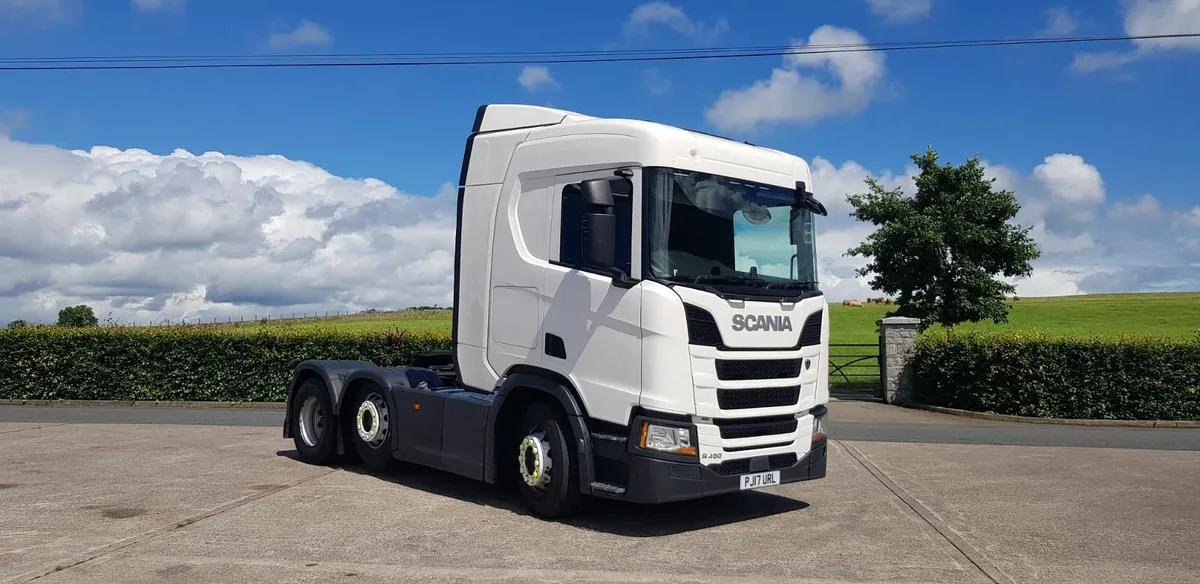 2017 Scania R450. Mid Lift Axle. Euro 6 - Image 1