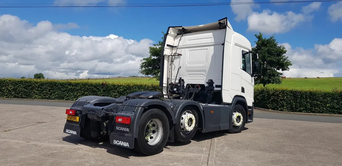 2017 Scania R450. Mid Lift Axle. Euro 6 - Image 3