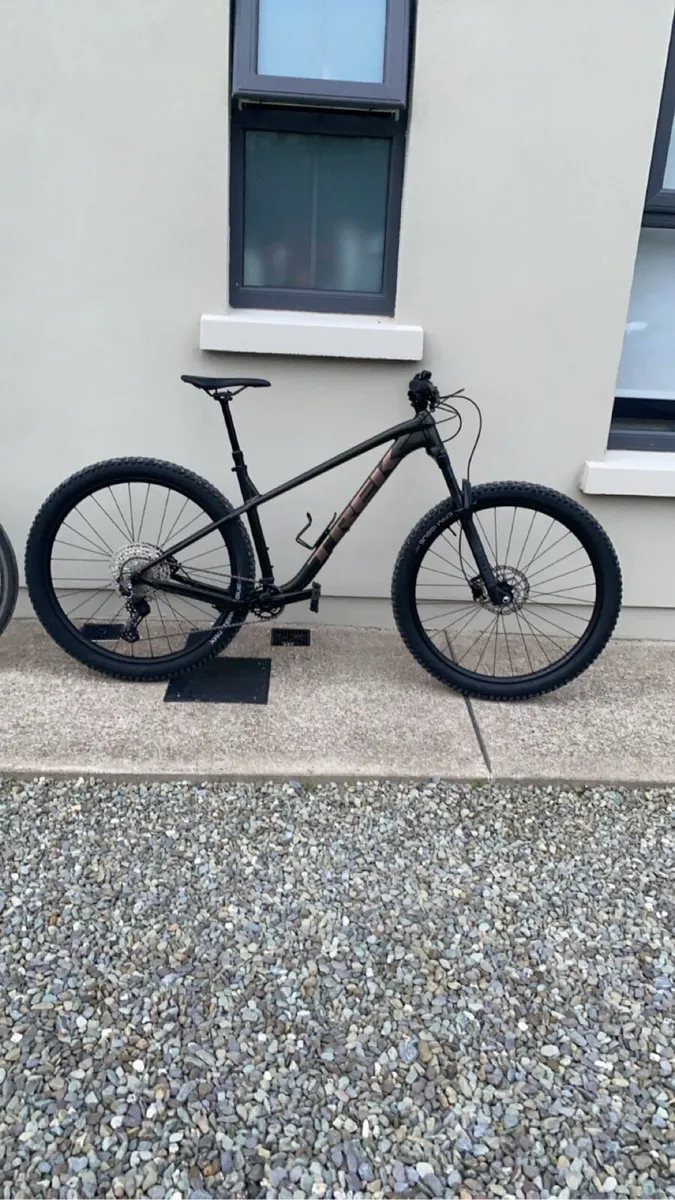 Trek Roscoe 7 - Image 2