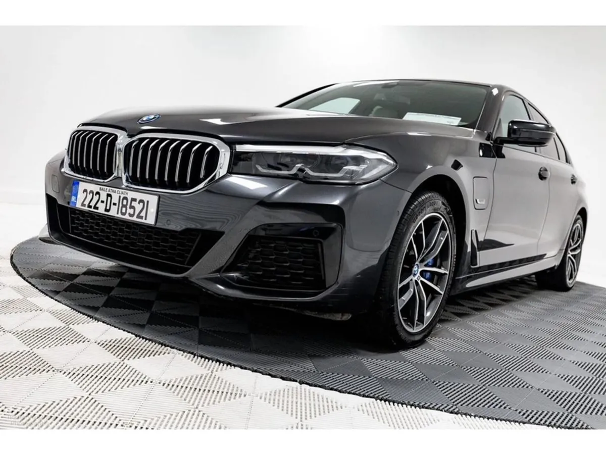 BMW 5 Series M Sport - Petrol Phev 290HP - Image 3