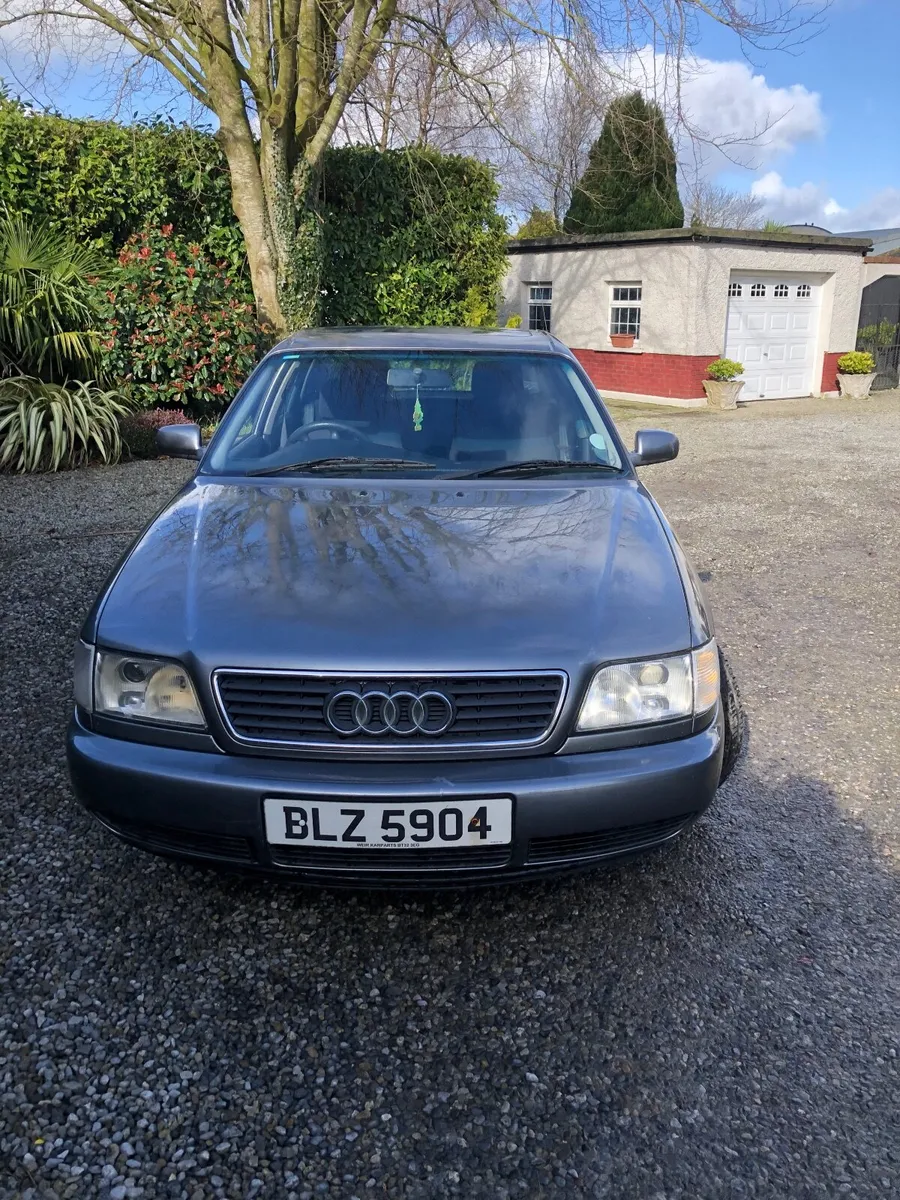 Audi A6 1994 - Image 1