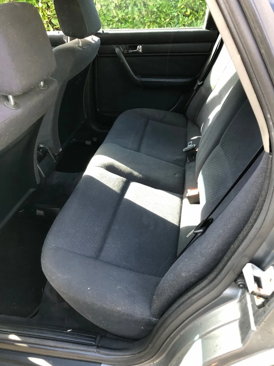 Audi A6 1994 - Image 3