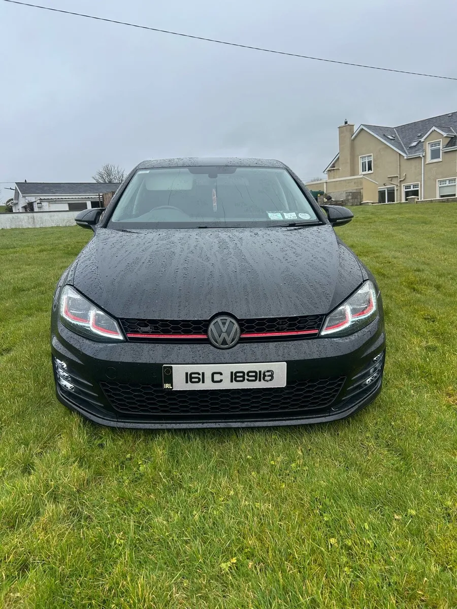 Volkswagen Golf 1.6 TDI Match Edition 2016 - Image 2