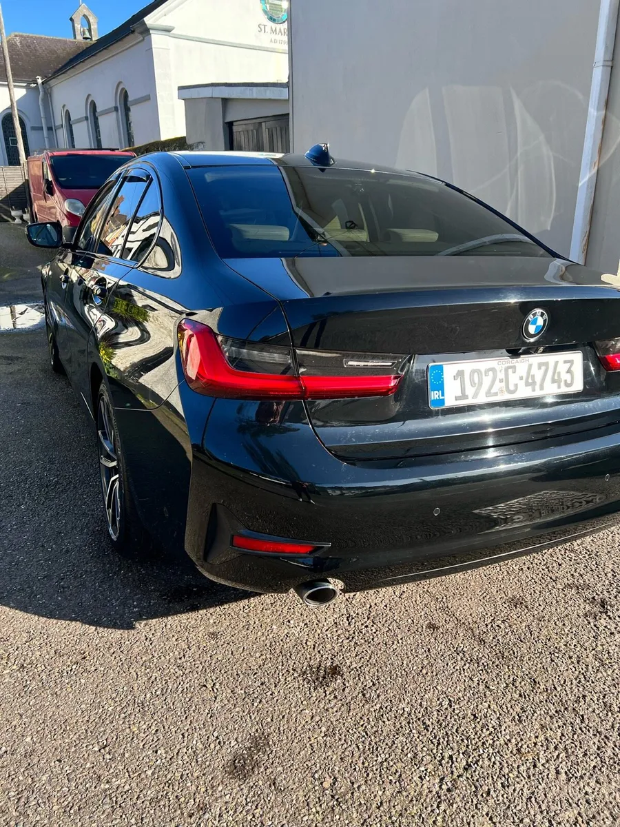 Bmw 318 Black edition - Image 4