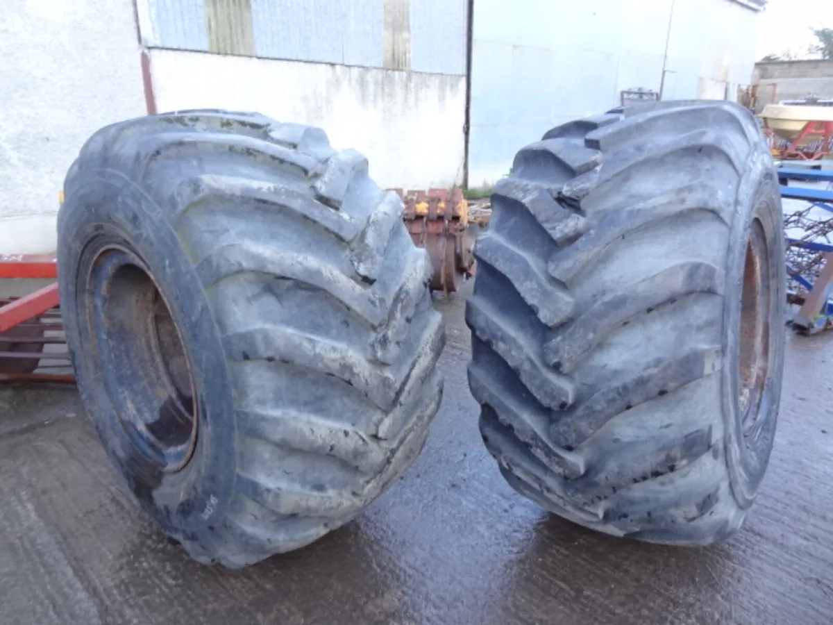 Alliance 48x25.00-20 Wheels - Image 2
