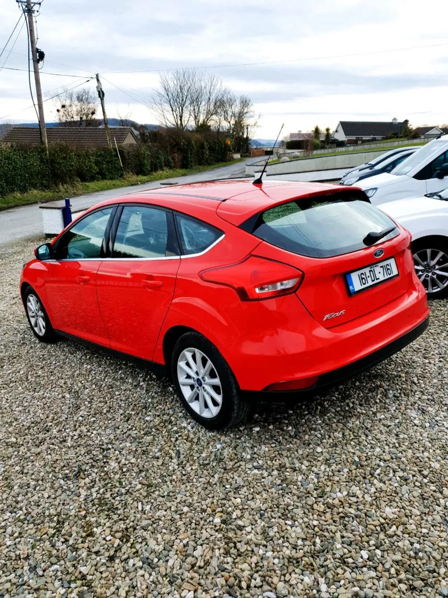 Ford Focus - Image 4