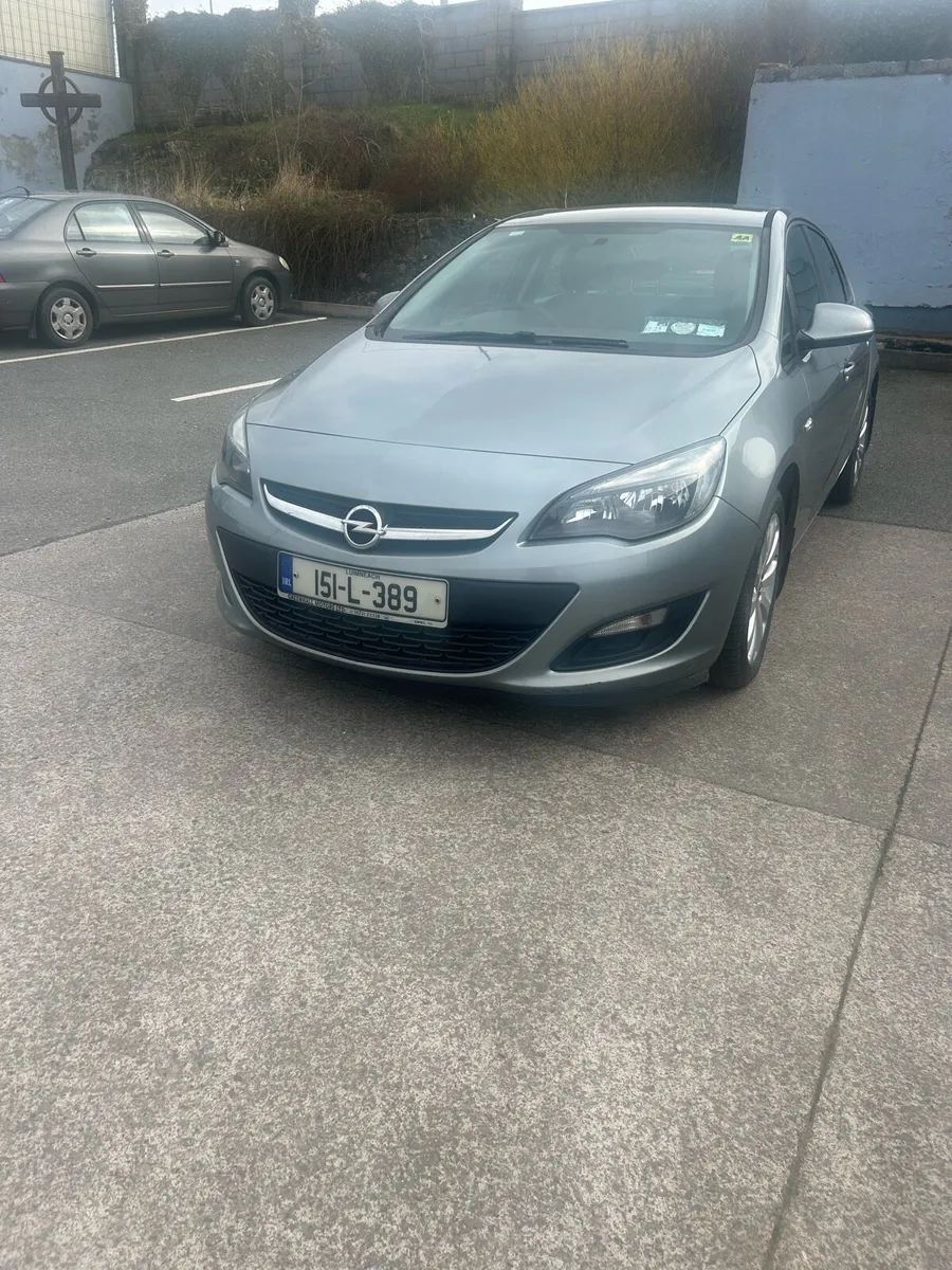 Opel Astra - Image 1