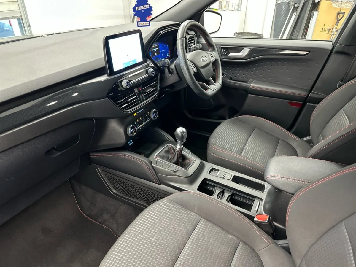 Ford Kuga 1.5d St-line  price Drop   80 P/W - Image 4