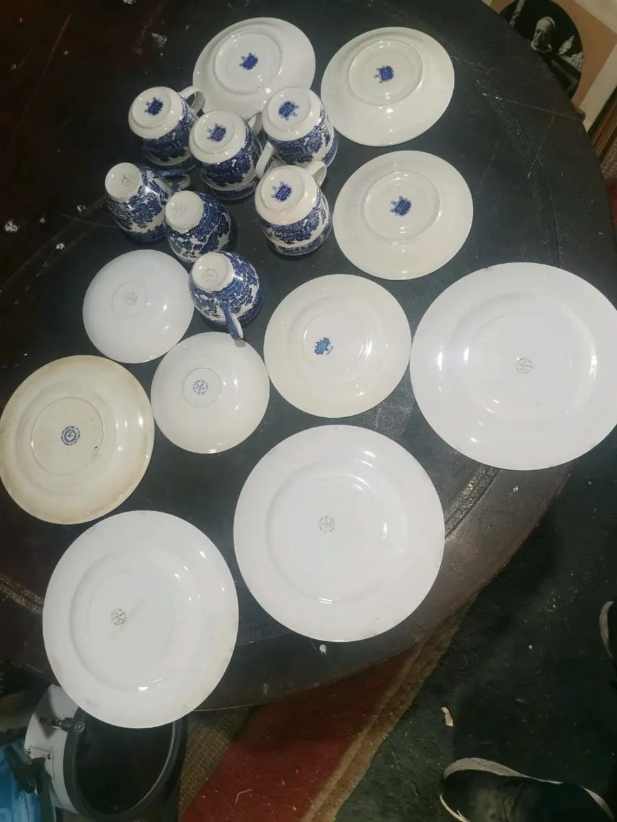 Blue and White Arklow Pottery part dinner tea set. - Image 4