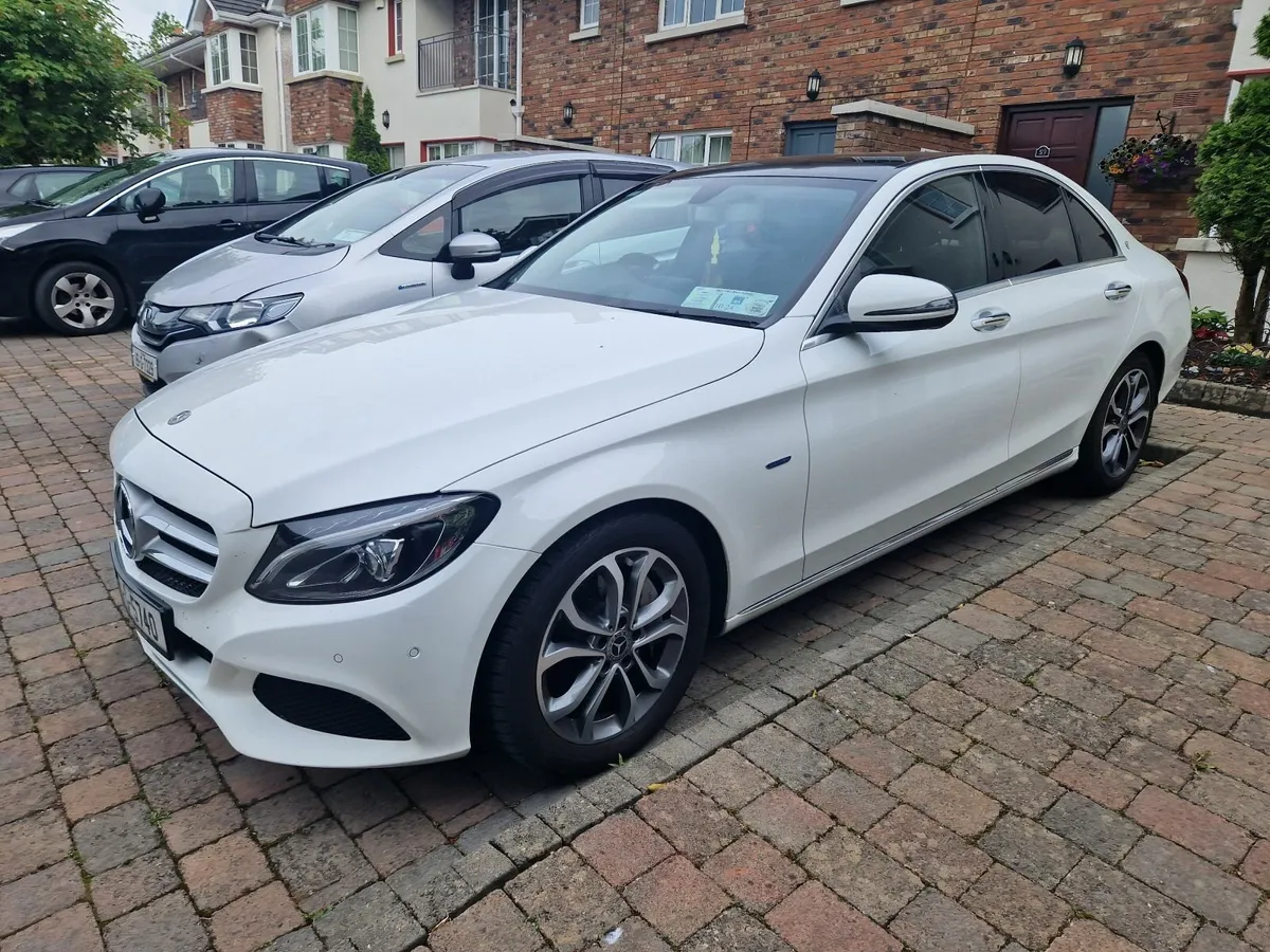 Mercedes C 350 E Hybrid. Top spec! - Image 1