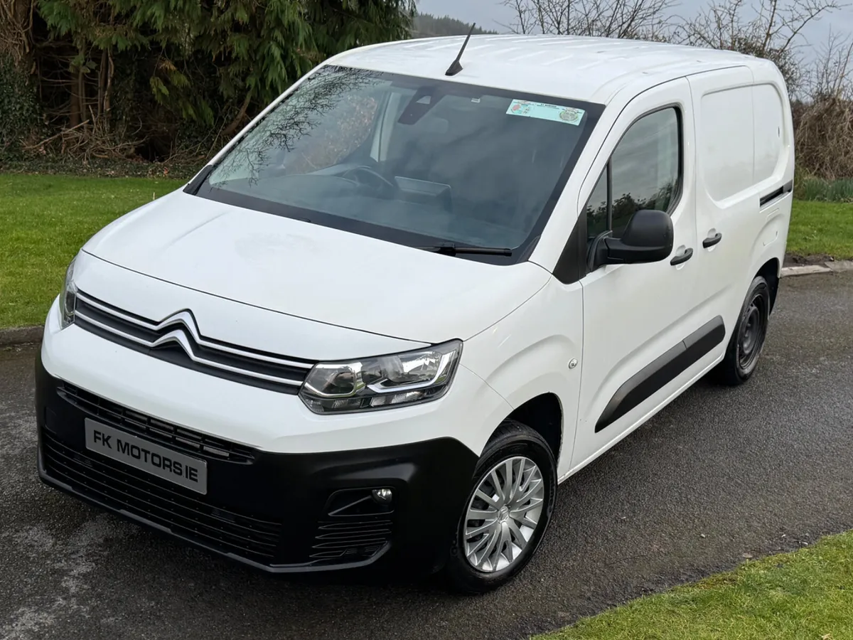 Citroen Berlingo 2020 3 seater - Image 1