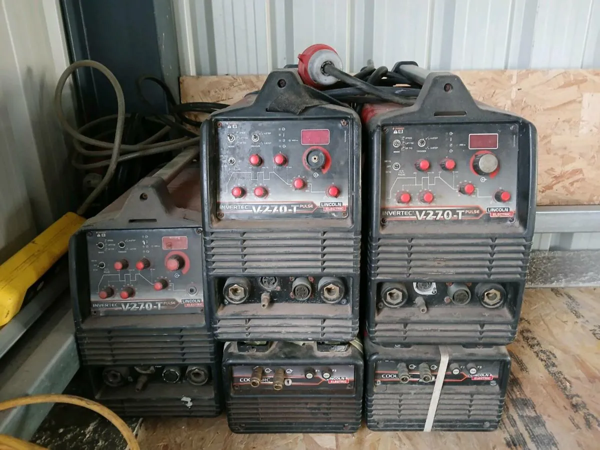 Welders - Image 1