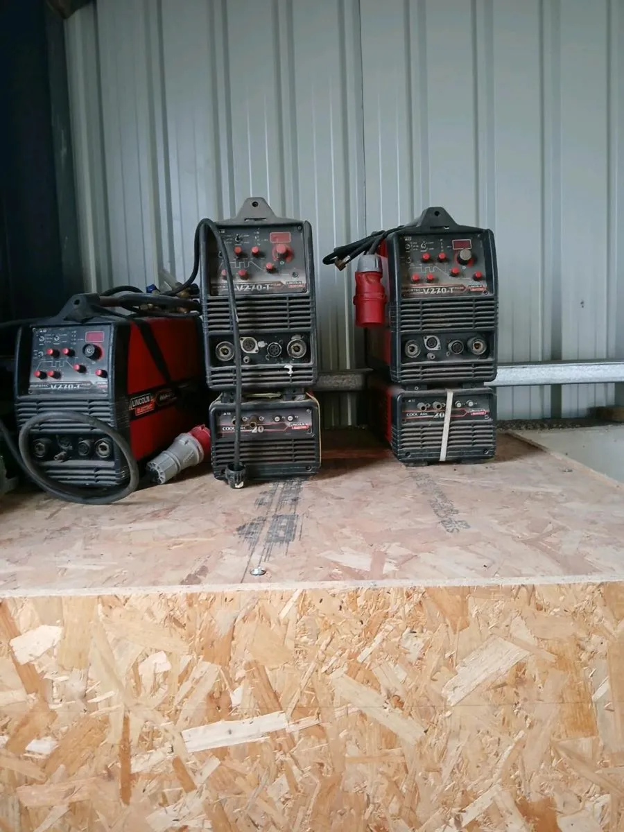 Welders - Image 3