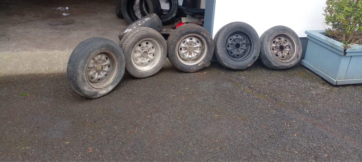 Vintage tyres and wheels - Image 2