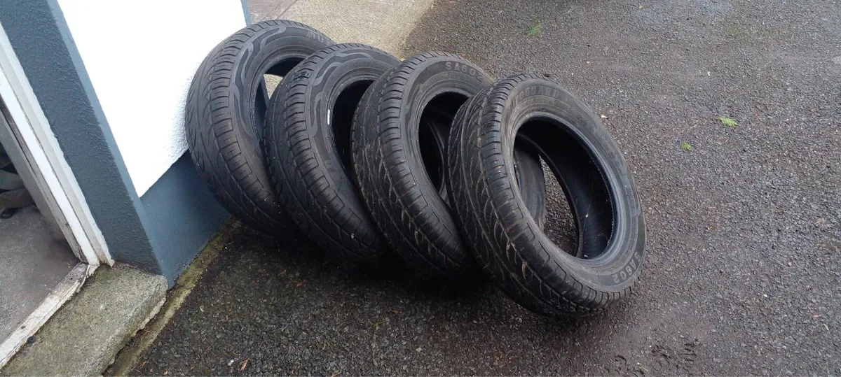 Vintage tyres and wheels - Image 1