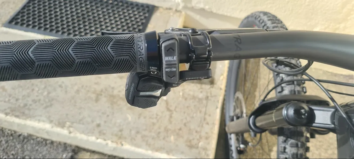 Trek Fuel Exe 9.9 X0 AXS Large Smoke - Image 2
