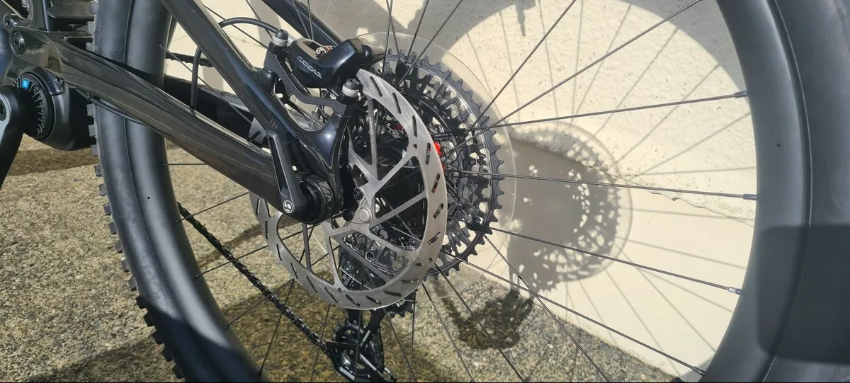 Trek Fuel Exe 9.9 X0 AXS Large Smoke - Image 4